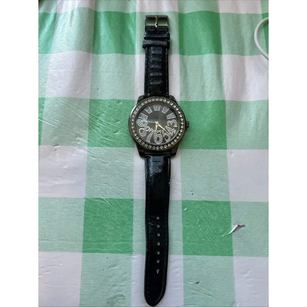Dark Silver Tone Black Dial And Band Women’s Quartz Watch